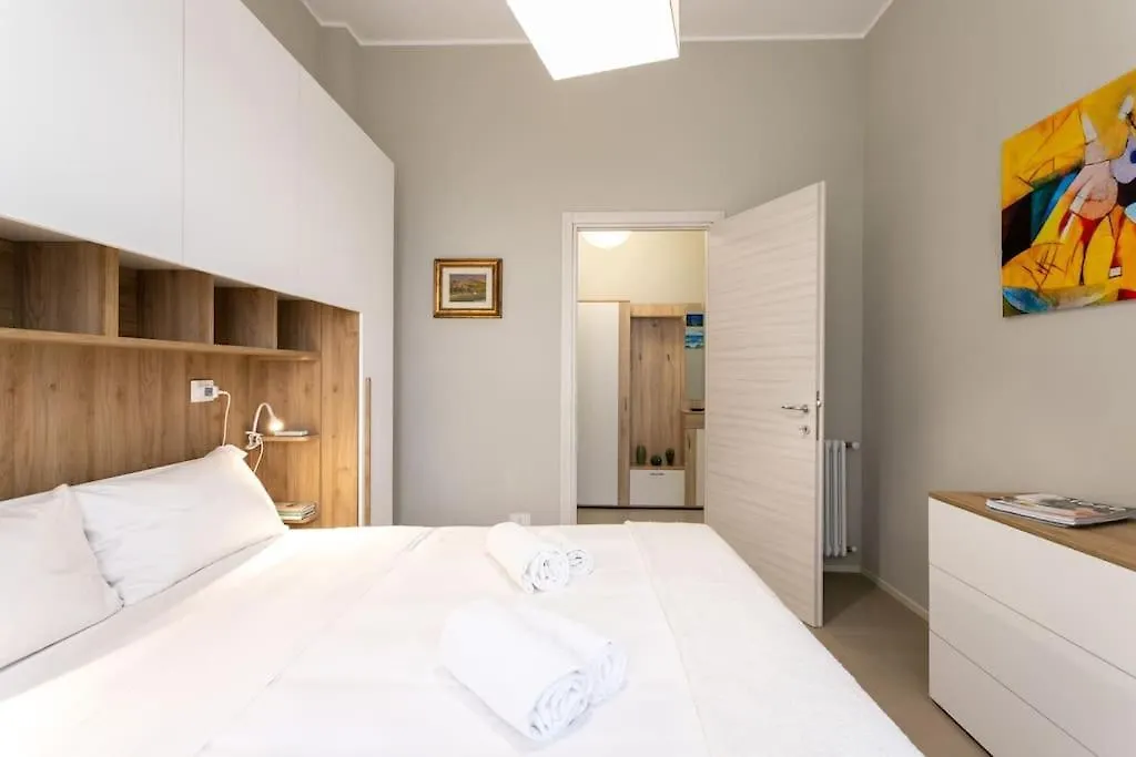 Co99 - New Two Bedrooms Washington Milan 0*,